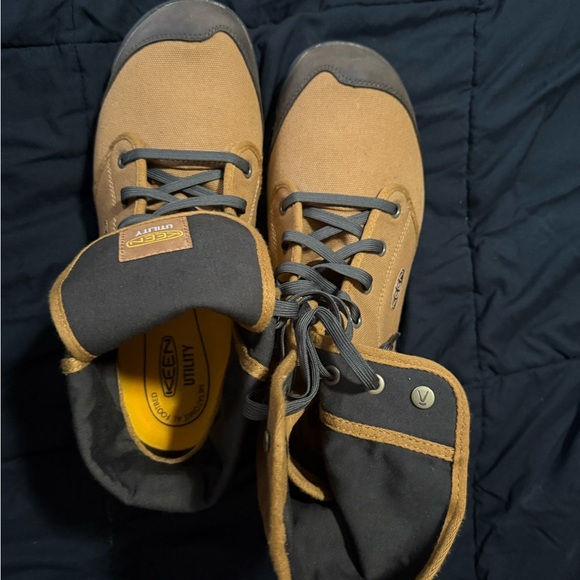 Keen boots brand new size 15 - Picture 2 of 6